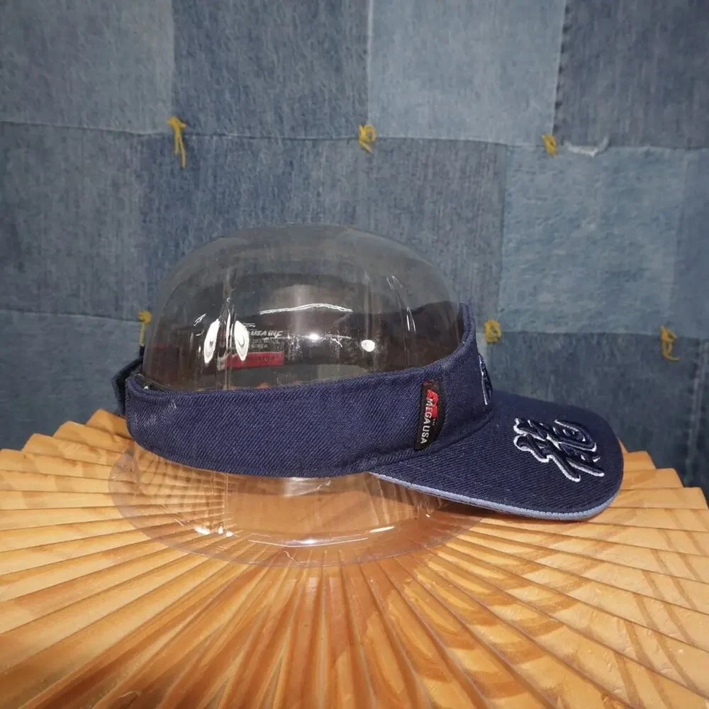 OSFA - Vintage Y2K American Vintage Hats dragon embroider